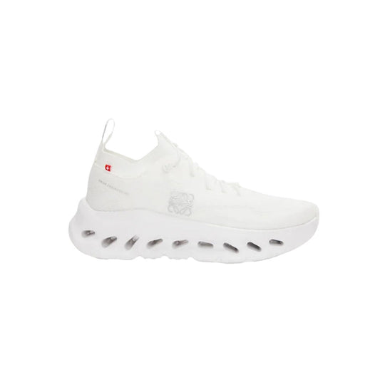 로에베 x 온 러닝 클라우드틸트 올 화이트