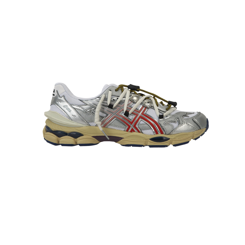 아식스 X 토가 젤 큐물러스 16TG 화이트 레드 퓨어 실버